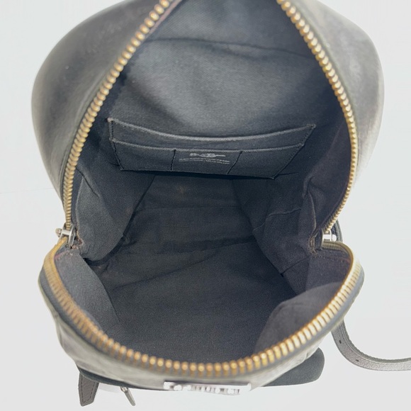 Dr. Martens Harness Backpack Black Leather Slouch Bag main image 13